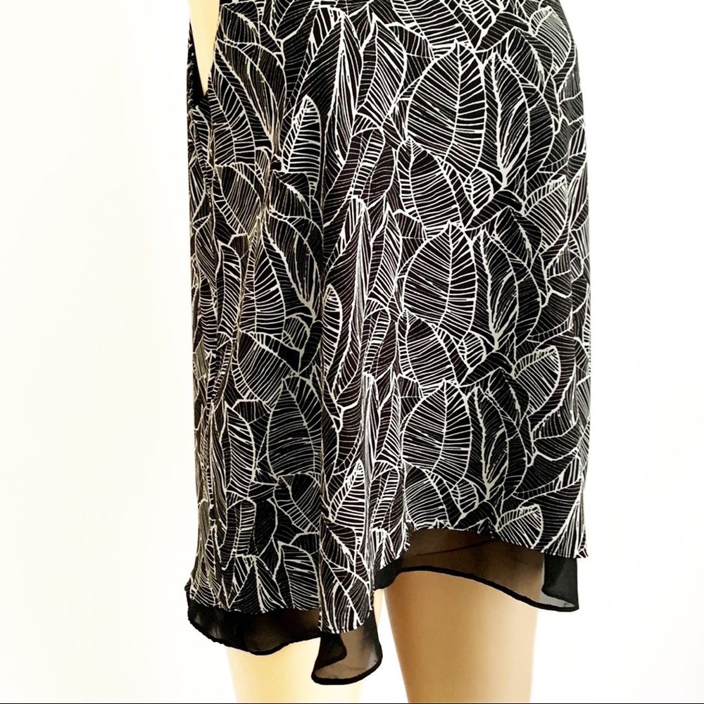 LOFT Leaf Print Layered Tank - Picture 13 of 15